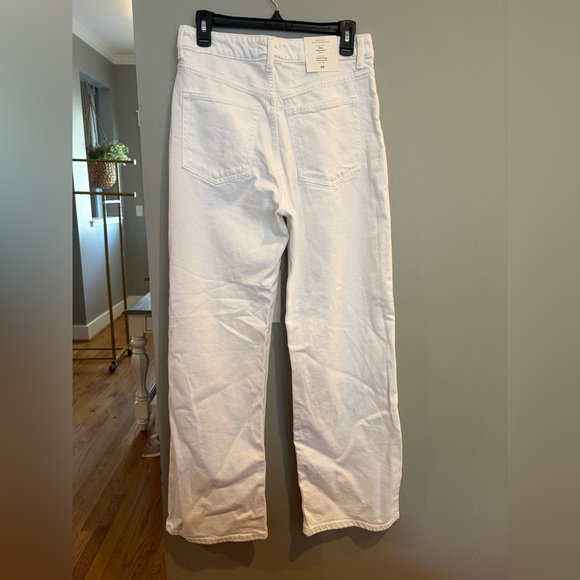 Women's White H&M Jeans - Picture 3 of 3